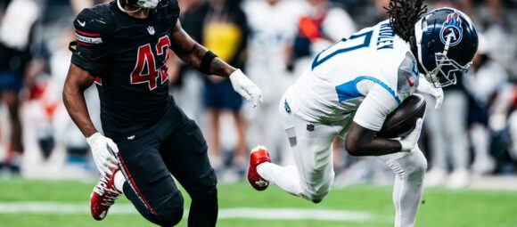 Calvin Ridley breaks free against a Cardinals defender on October 5 2025
