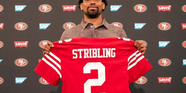 De'Zhaun Stribling holds his San Francisco 49ers No. 2 jersey at his post-draft introduction press conference